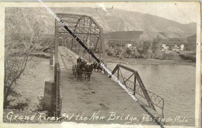 Grand River and the New Bridge, Palisade, Colo.-135.0