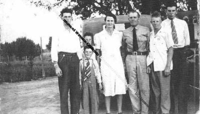 Wood family, 1940