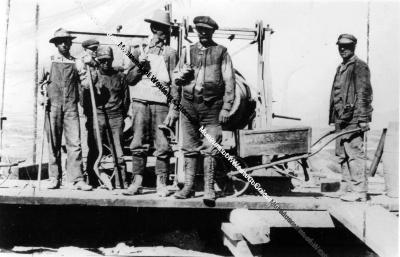 Highline canal workmen