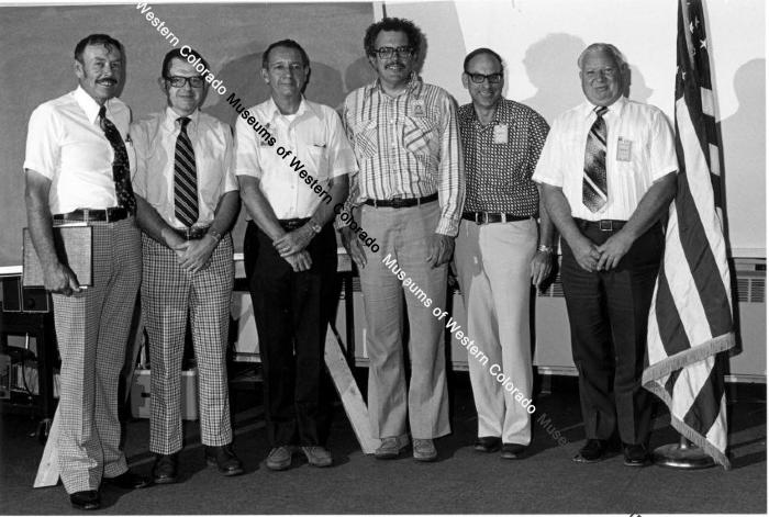 1977 award group