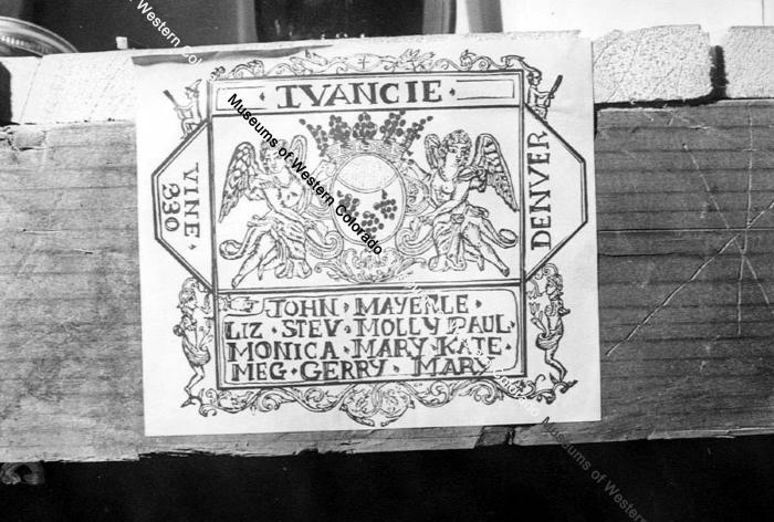 Image of Ivancie Winery label