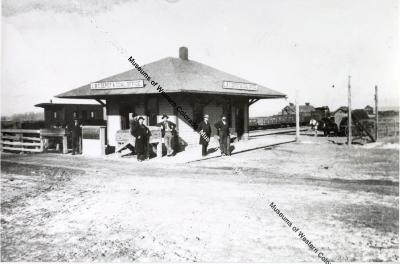 Group Photo Bookcliff Railroad Train Station