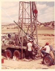 1983.63.87  Closeup Drilling rig (Photo)