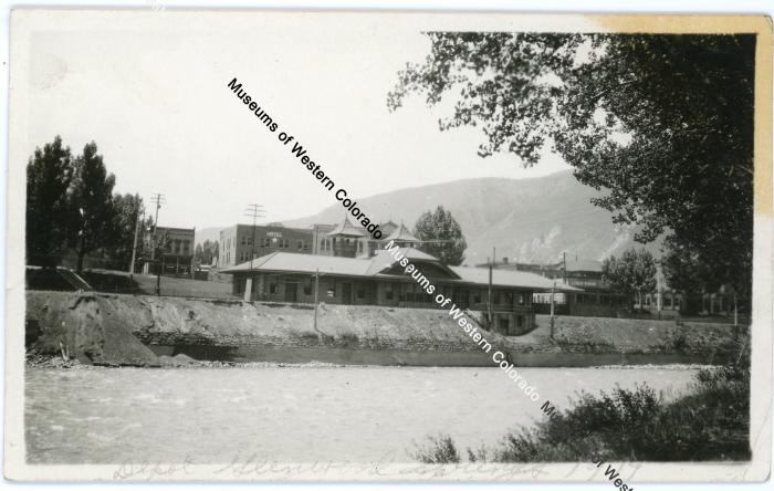 Photo of Glenwood Springs D&RG Depot