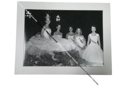 Black and White photo of Atomic pageant winner and attendant's