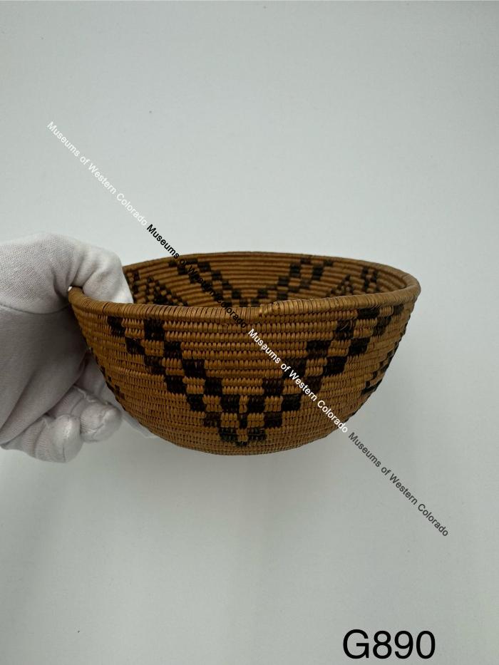 Oval Coiled Southern Arizona Basket with Geometric Designs