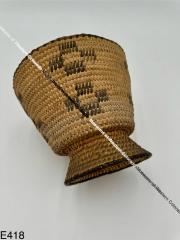 Flanged Basket with Rectangle Motifs