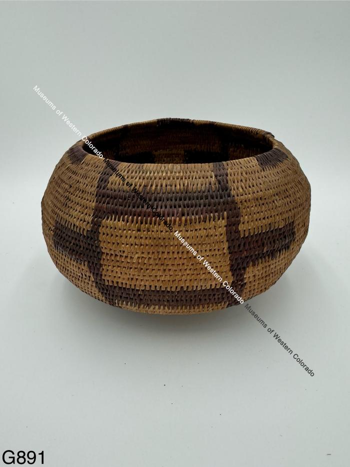 
Pomo Basket with Geometric Design