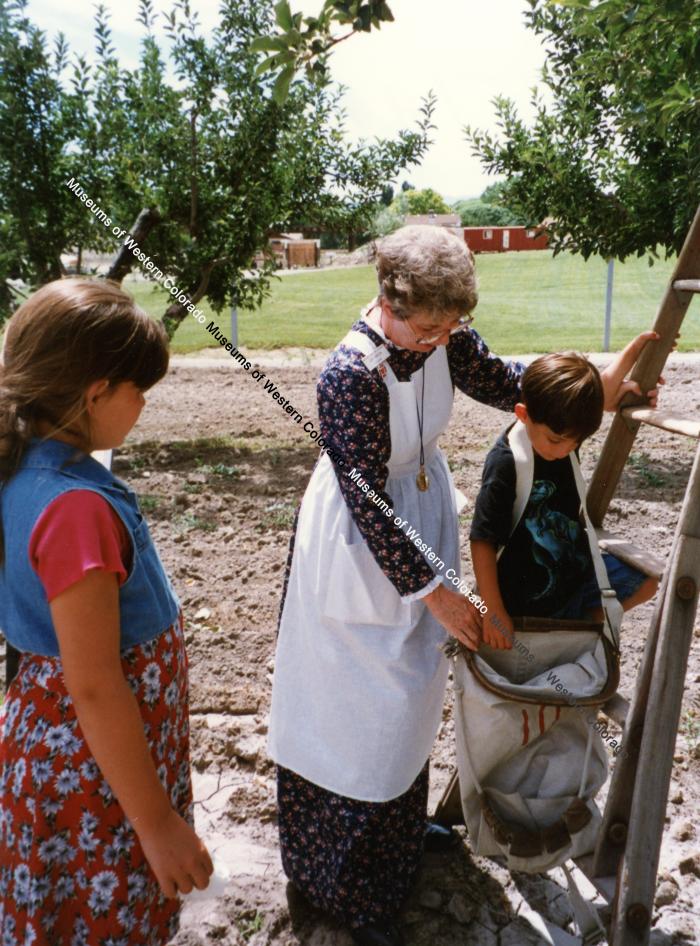 Photo of Cross Orchards Volunteer Joy Green Leading a Tour