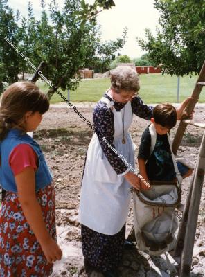 Photo of Cross Orchards Volunteer Joy Green Leading a Tour