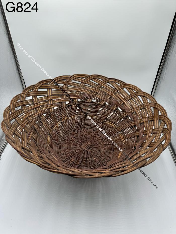 Willow Rod Wicker Rio Grande Pueblo Basket